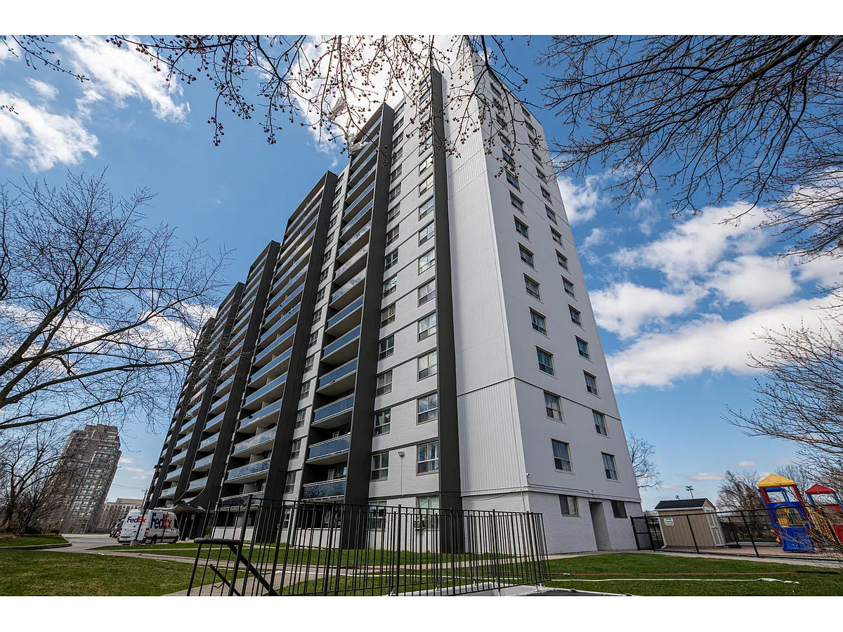 Building Photo - 3434 Eglinton Ave E