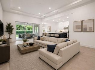 8771 Oceana Way, Naples, FL 34114