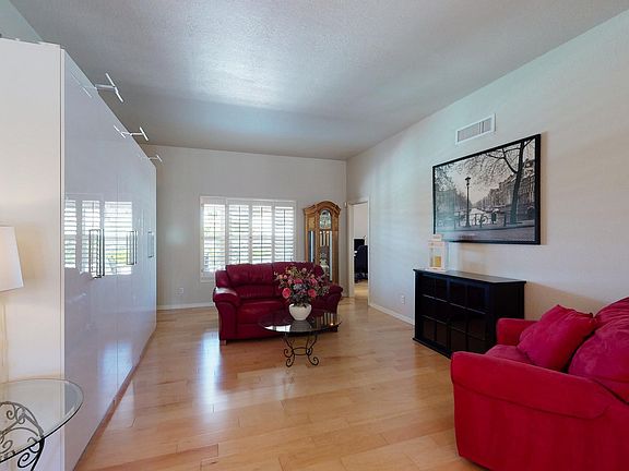 2nd image of 6305 Loma De Cristo Dr