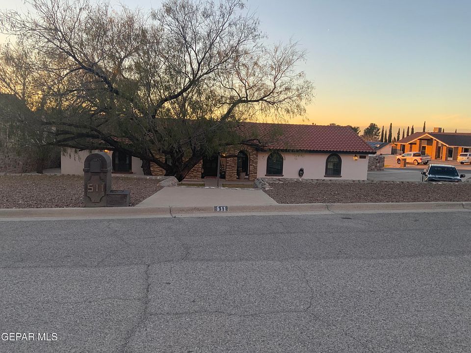 1st image of 511 Greenhill Ln
