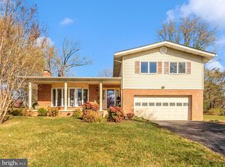 8005 Dustin Dr, Frederick, MD 21701