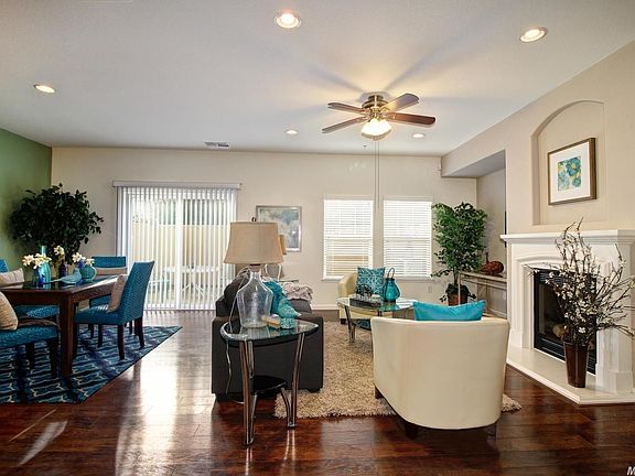 3rd image of 3301 N Park Dr Unit 3015