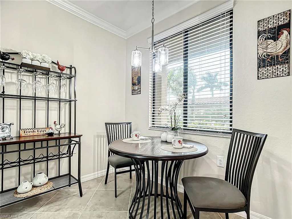 2 bed, 2.0 bath, 1194 sqft, $6,300 — Photo 4