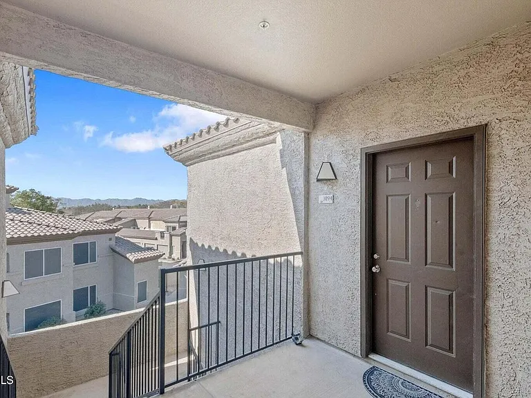3236 E Chandler Blvd #3094 — Photo 1