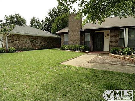 1st image of 5116 Red River Dr