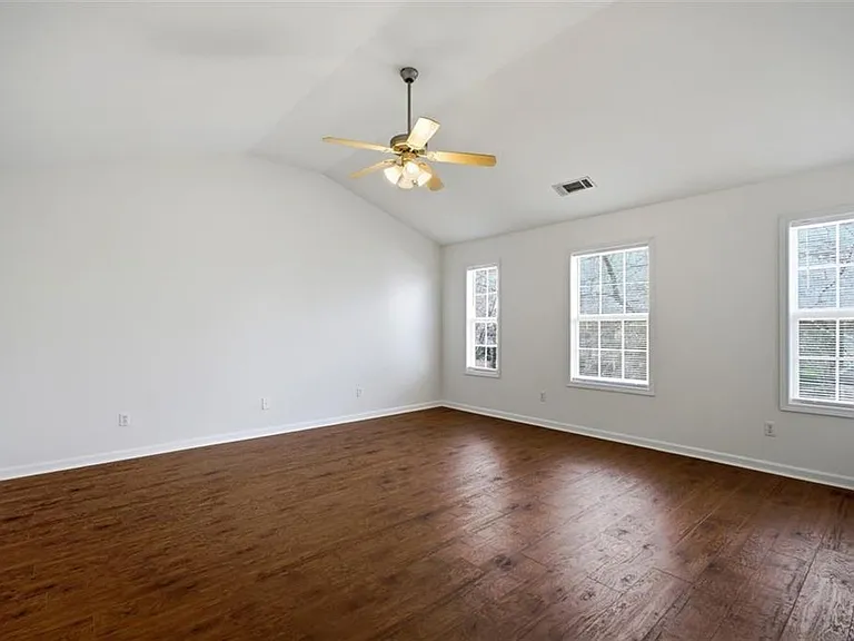 6425 White Walnut Way — Photo 25