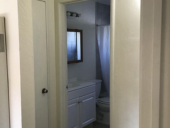 5th image of 500 Sunrise Ave #13