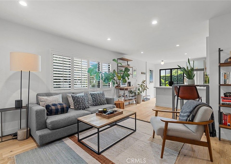 1st image of 331 Brooks Ave #1