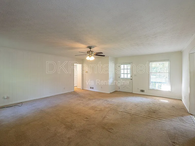 120 Burnett Way — Photo 19