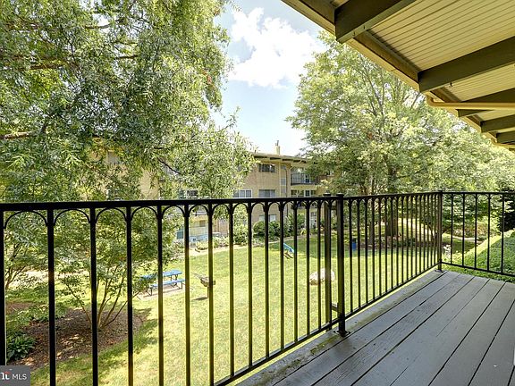 5th image of 4913 Americana Dr APT 205