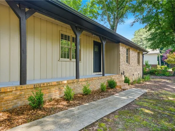 125 Childers Rd, Canton, GA 30115