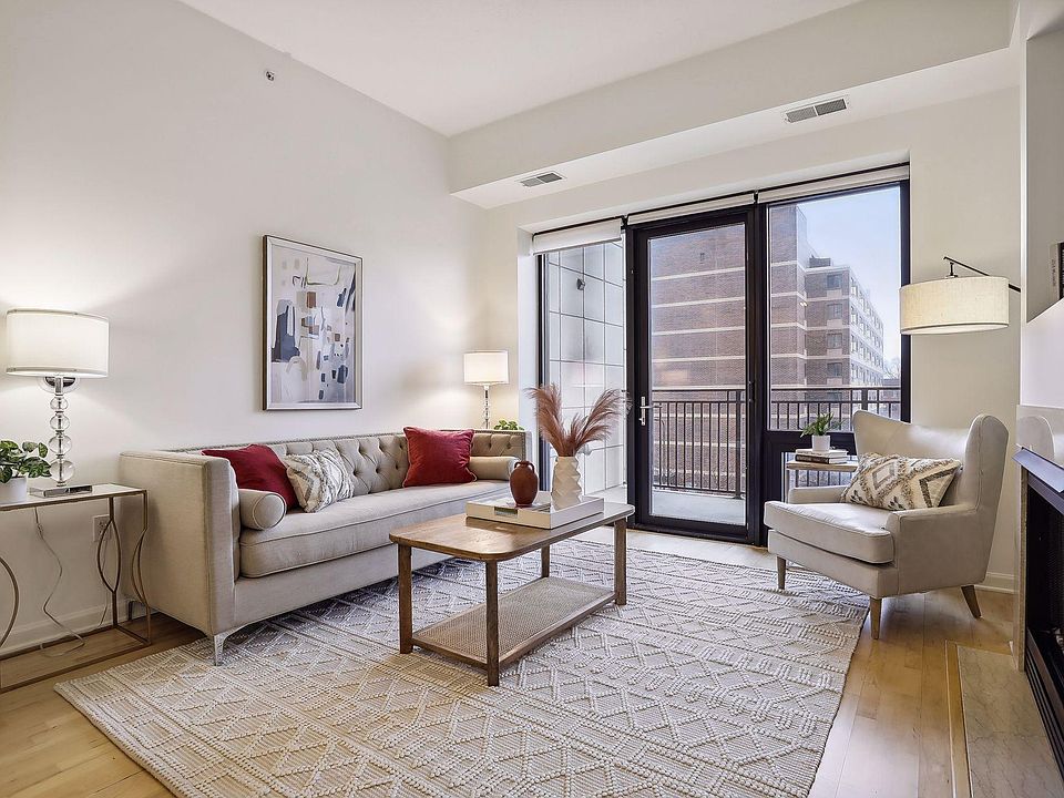 1st image of 500 E Grant St APT 307