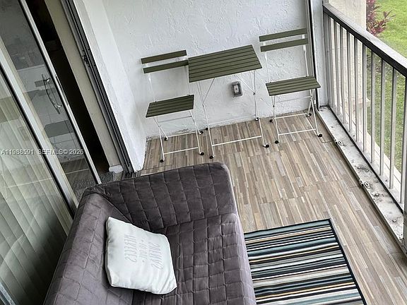 5th image of 361 S Hollybrook Dr APT 206