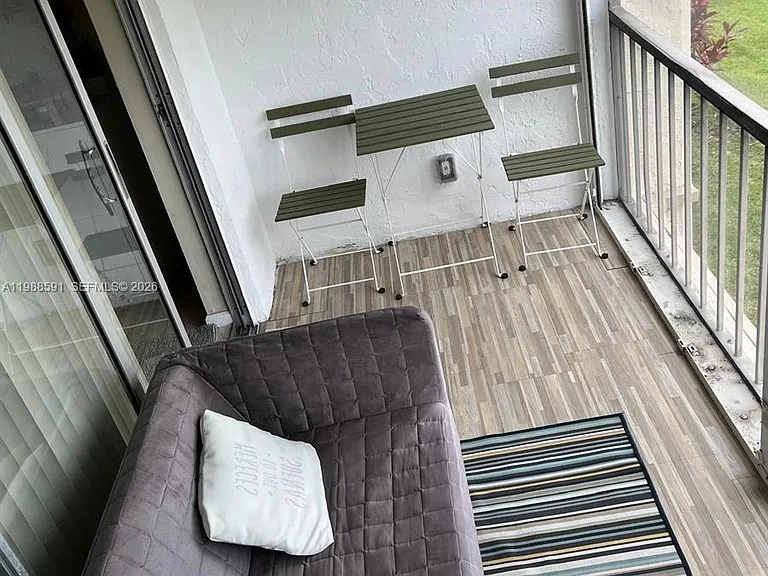 361 S Hollybrook Dr #206 — Photo 5