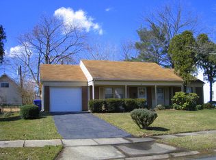 19 Garner Ln, Willingboro, NJ 08046