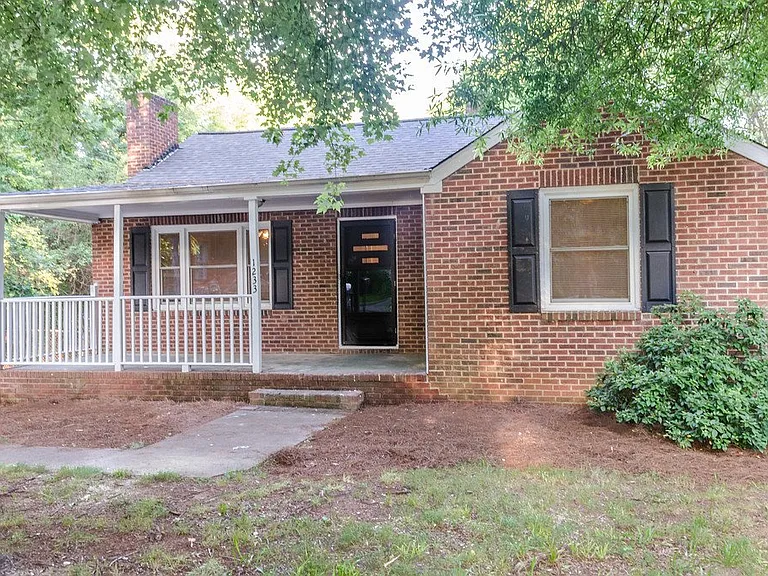 1233 Cheshire Ave — Photo 24