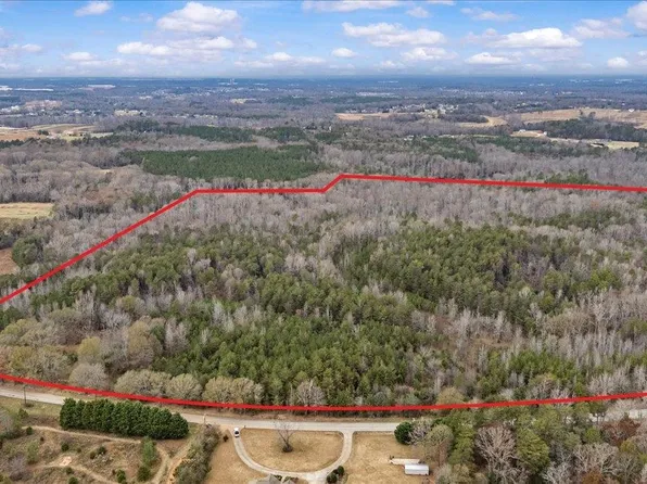 2016 Highway 417, Woodruff, SC 29388