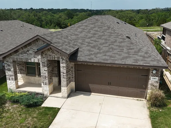 13051 Louberg Valley, San Antonio, TX 78253