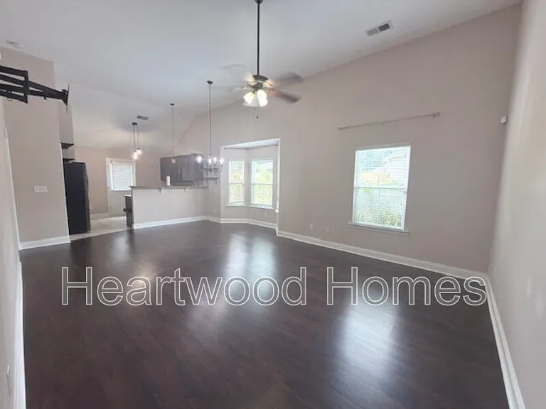 249 Blythe Creek Dr — Photo 22