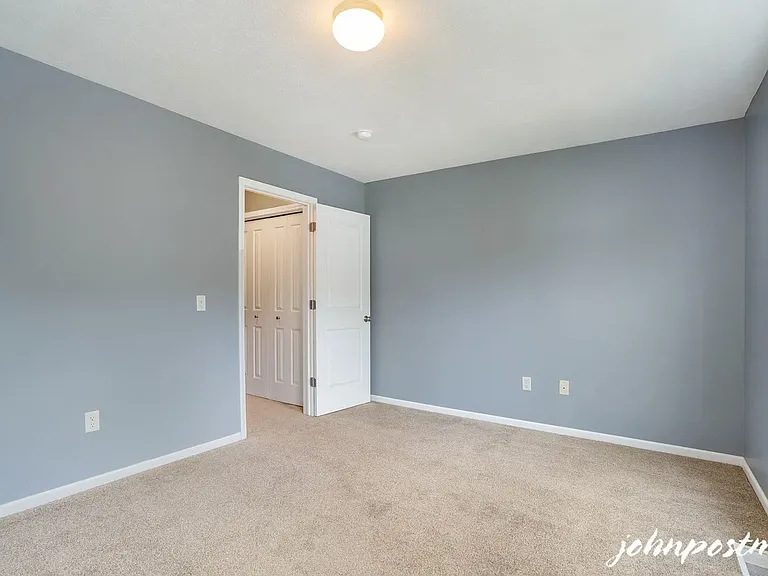 3628 Long Grove Dr SE — Photo 6