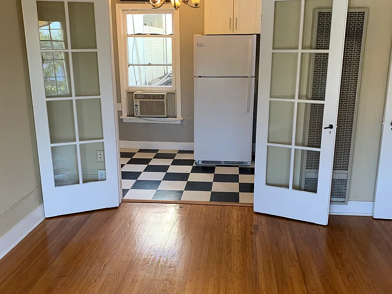 1407.5 W Kenneth Rd #A — Photo 2