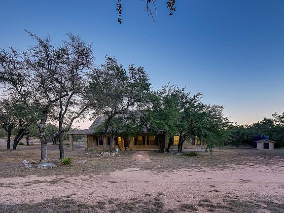 3rd image of 101 Chaparral Cir