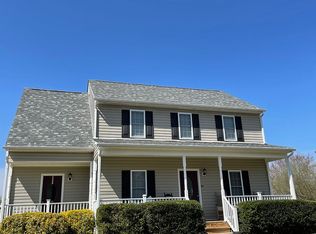 1698 Littleleaf Ln, Quinton, VA 23141