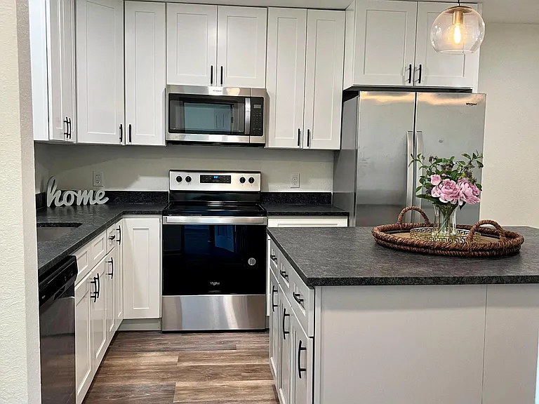1155 Mechanics Way — Photo 10