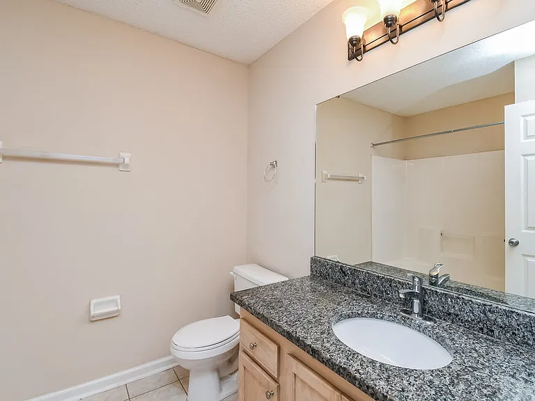 7835 Longhorn Cir E — Photo 11