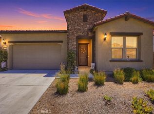 11915 Sagecrest Ct, Corona, CA 92883