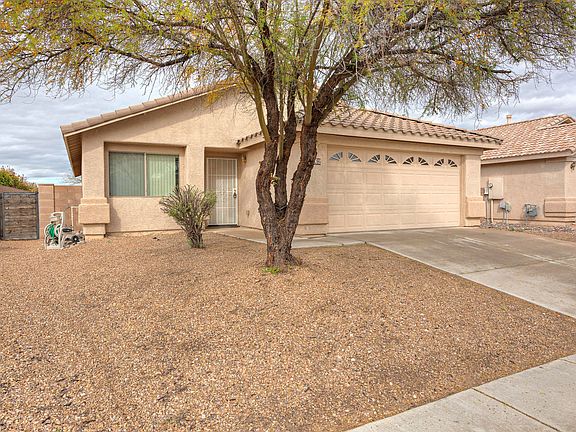 2nd image of 7462 S Pacific Willow Dr