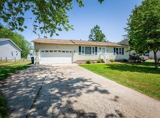 2898 Hamilton Rd, Muskegon, MI 49445