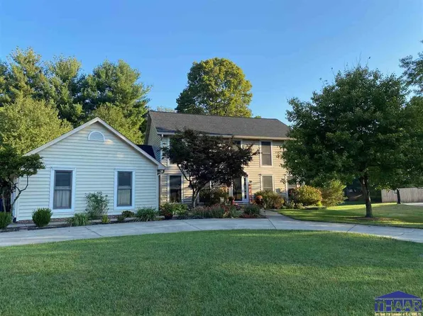 139 Rolling Valley Ct, Terre Haute, IN 47803
