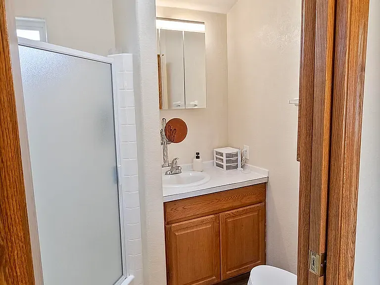 12625 E 46th St — Photo 33