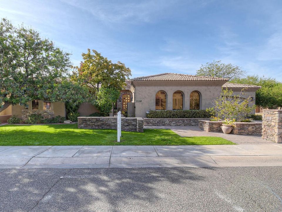 7110 N 18th St Phoenix AZ-large-001-16-M