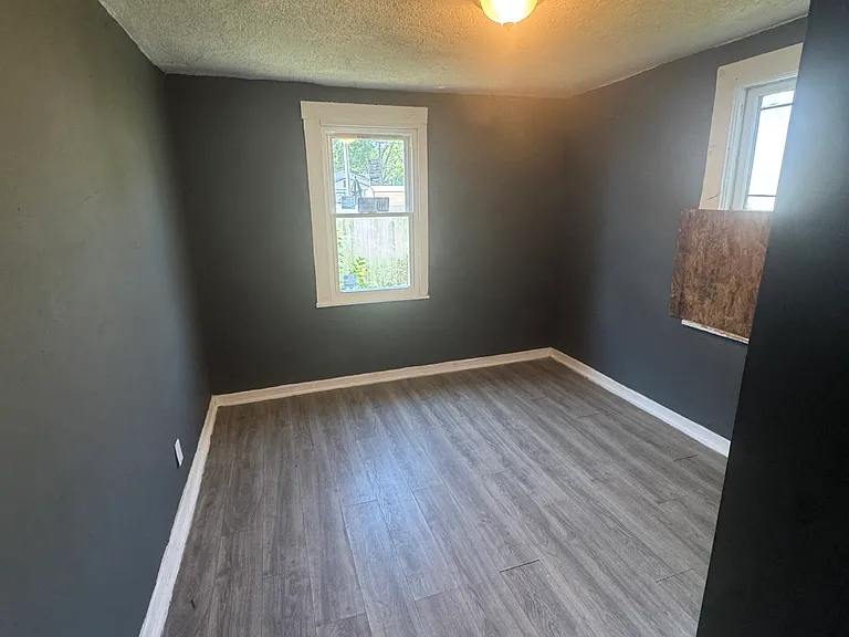 2712 Jupiter Ave — Photo 7