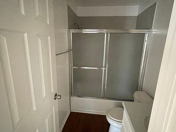 3rd image of 530 E Santa Anita Ave APT 104