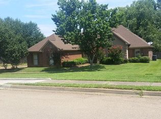 326 Semoia Ln, Ridgeland, MS 39157