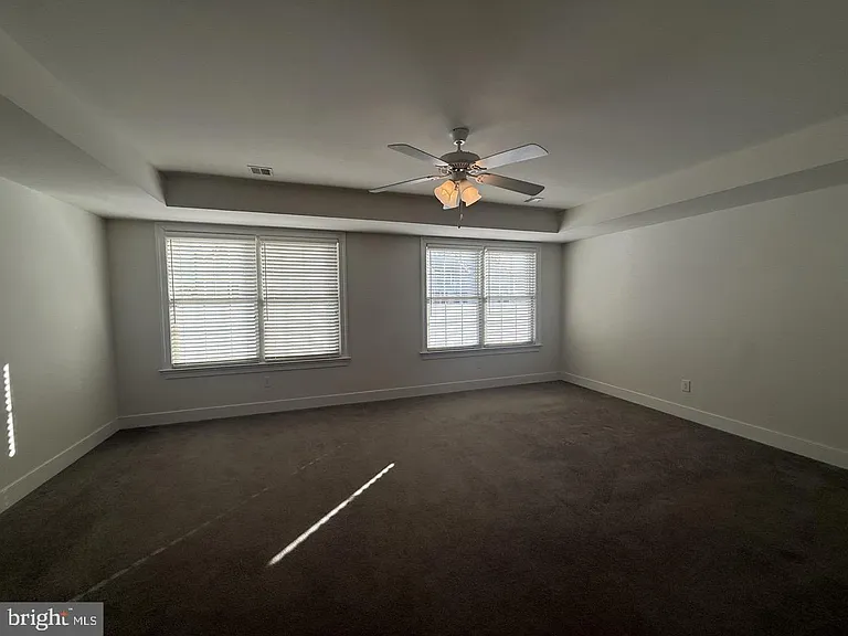 602 D St — Photo 11