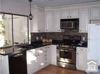 2nd image of 25 Brookfield