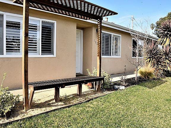 4th image of 1927 Thompson Ln #1927