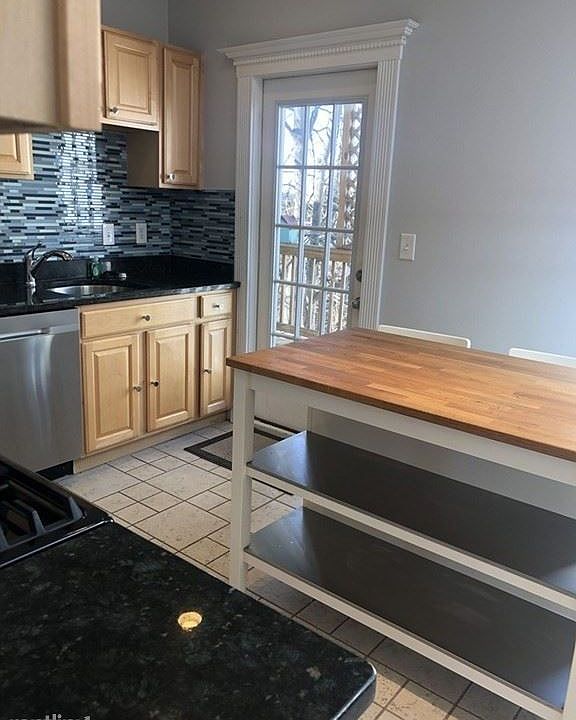 152 Homes Ave. #3 Boston (Dorchester) Unit Photo 3