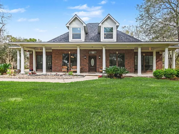 2500 Owen St, Alvin, TX 77511