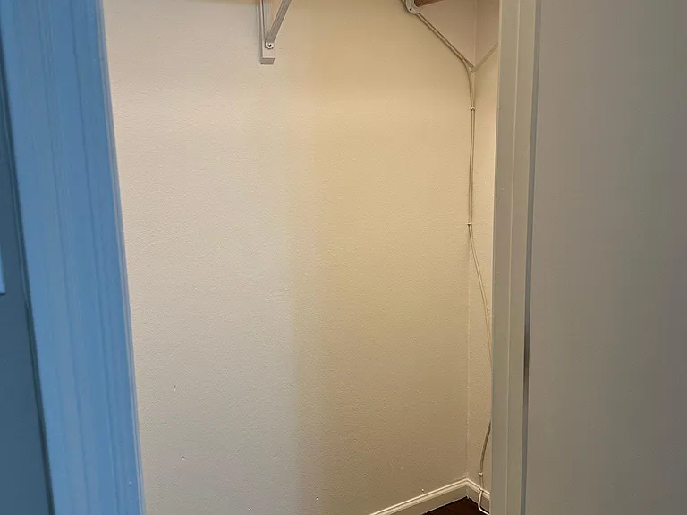 Walk-in closet