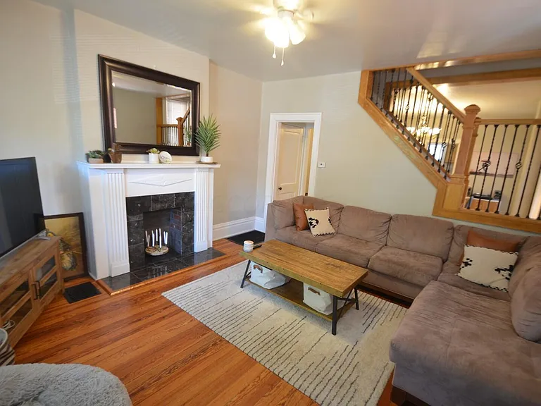 1047 Harrison Ave — Photo 3
