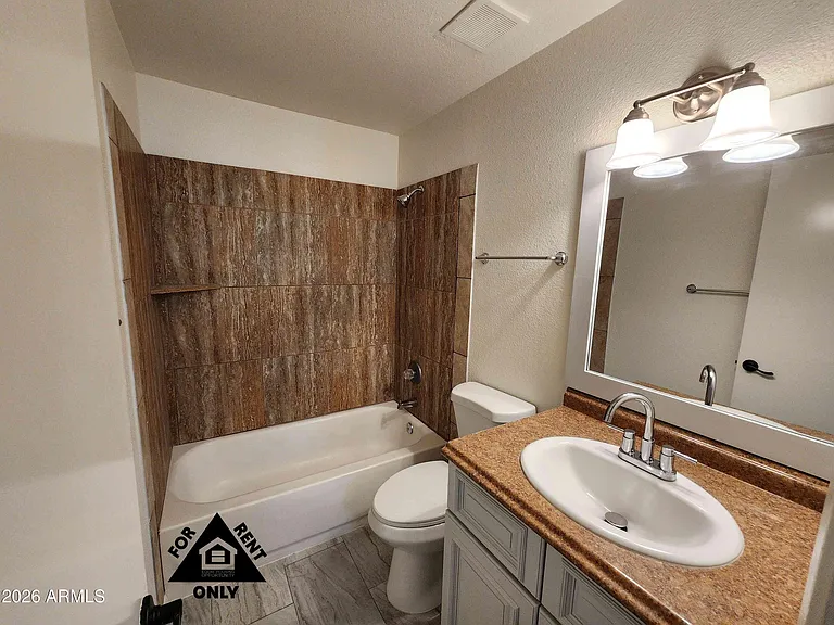 3646 N 67th Ave #102 — Photo 10