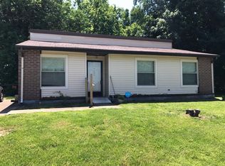 2324 Redbud Ln, Paris, KY 40361