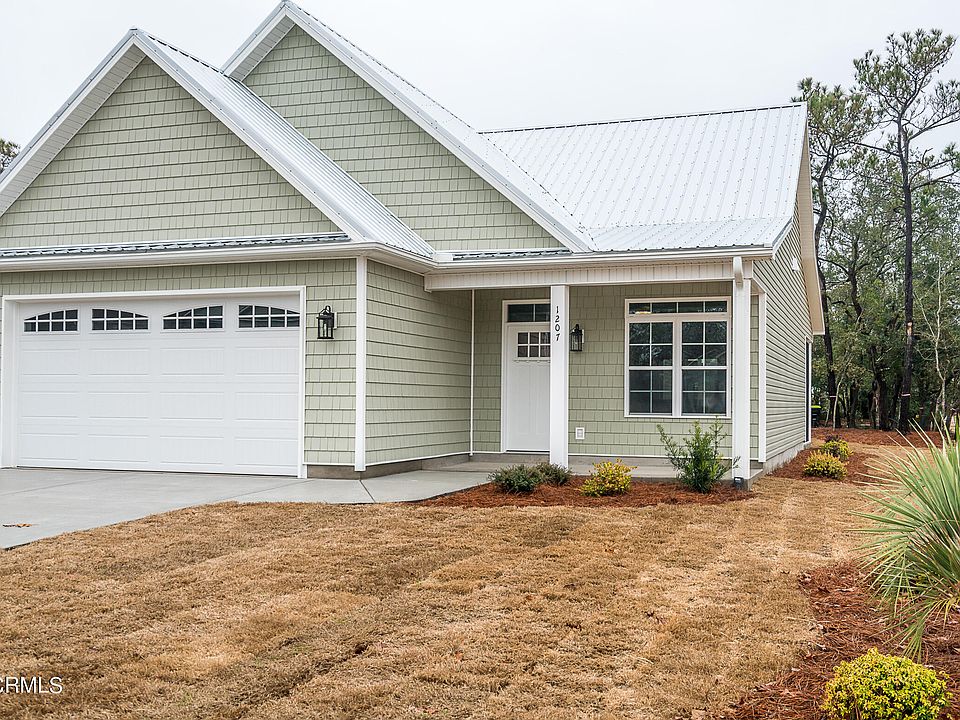1st image of 1207 W Oak Island Drive
