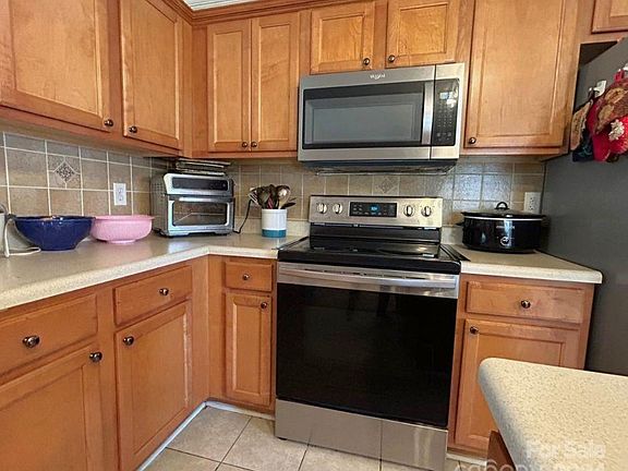 5th image of 14201 Waterlyn Dr
