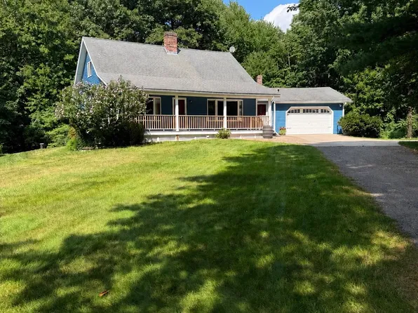 120 Dracut Rd, Hudson, NH 03051